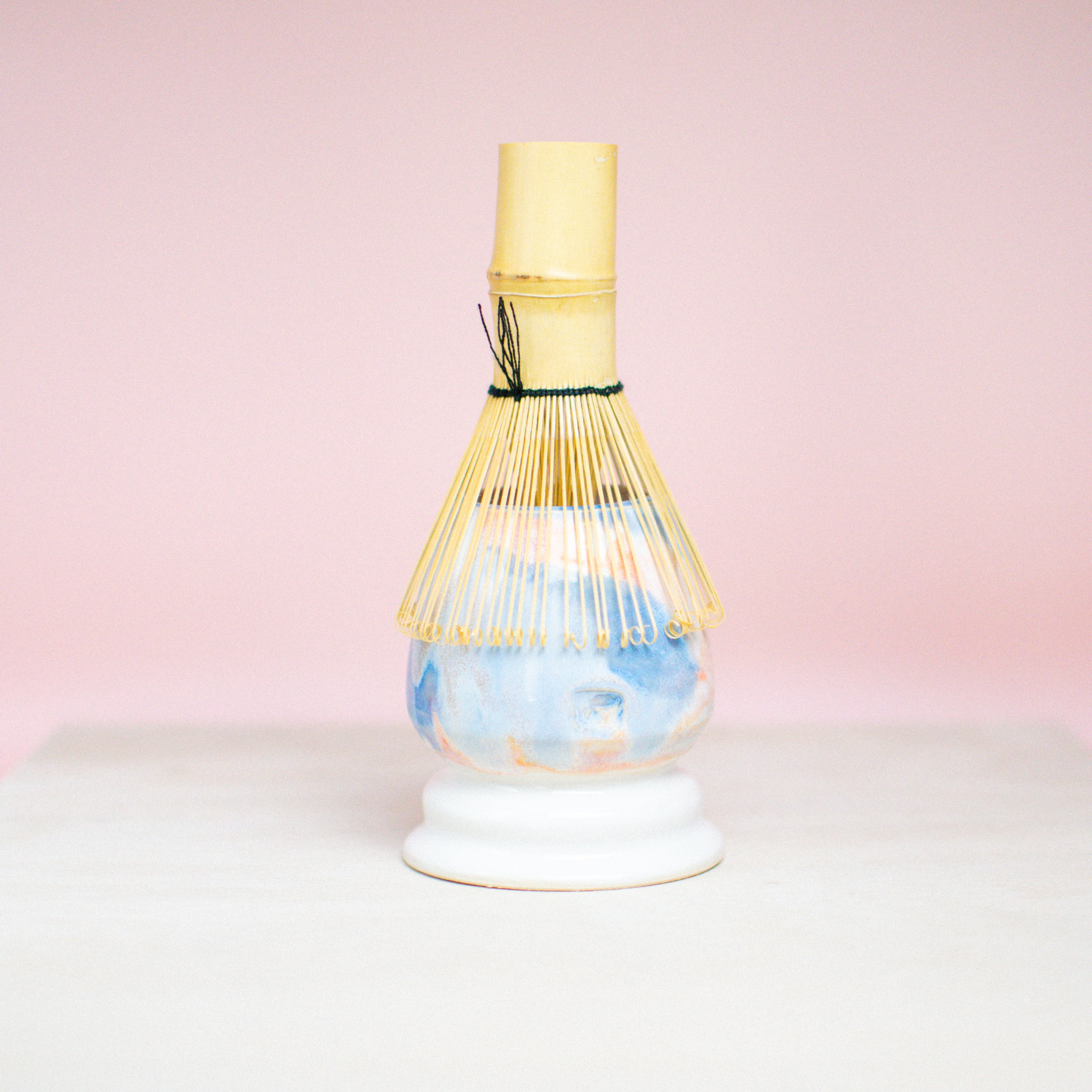 whisk holder daydream