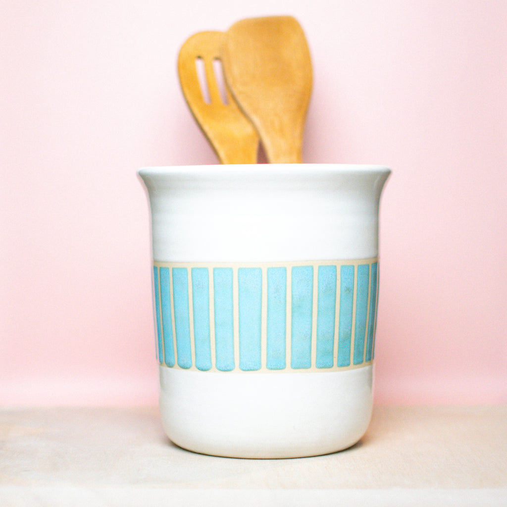 kitchen utensil holder skye