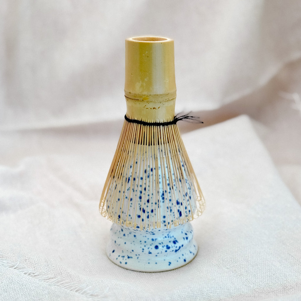 splatter whisk holder