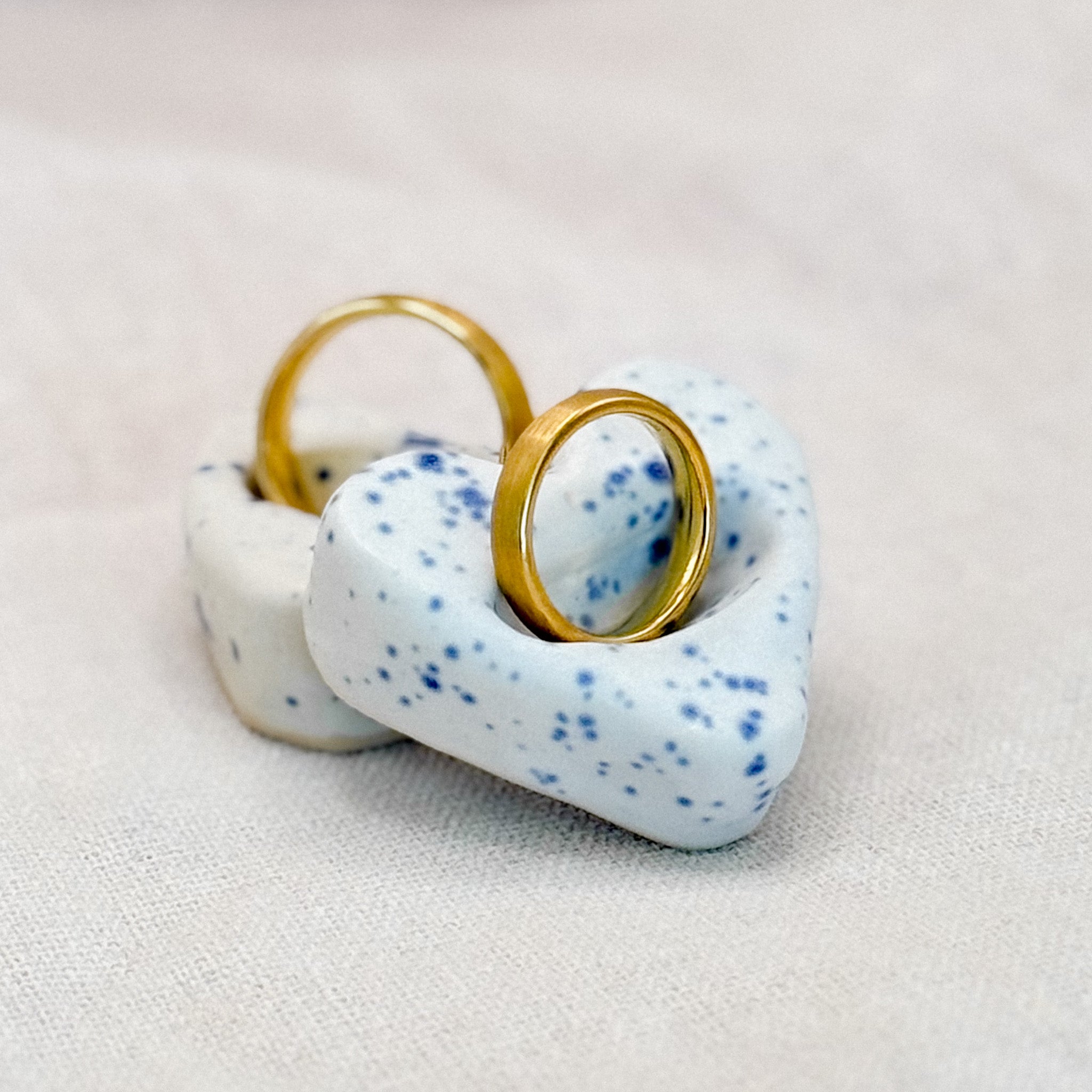 splatter ring holder