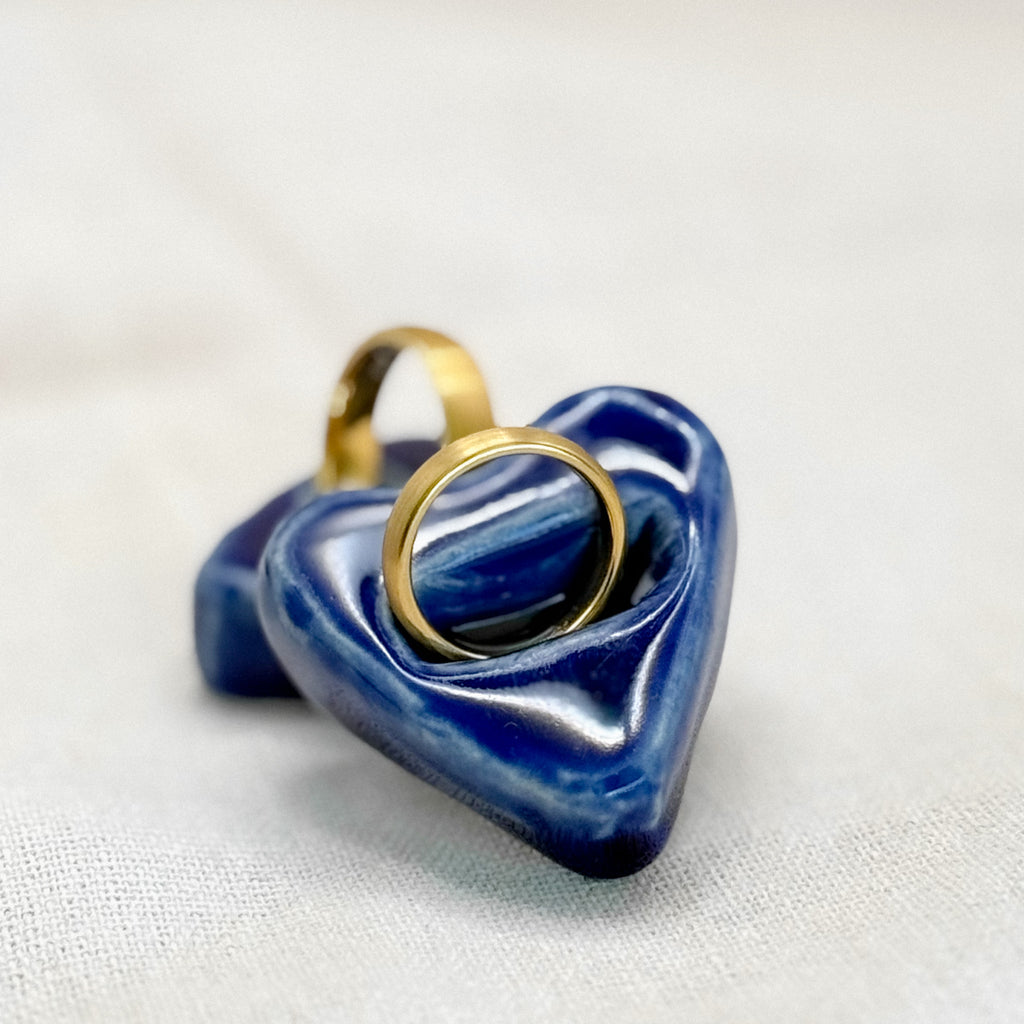 cobalt ring holder